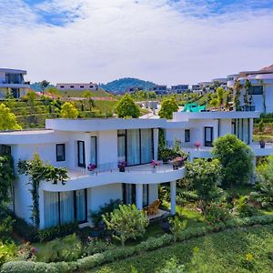 Biệt Thự